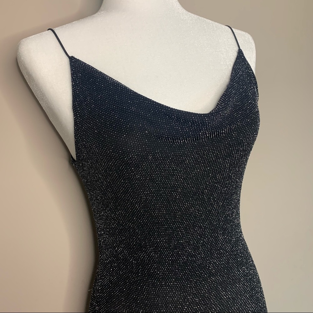 3/$20✨ H&M black sparkly cowl bodycon mini dress